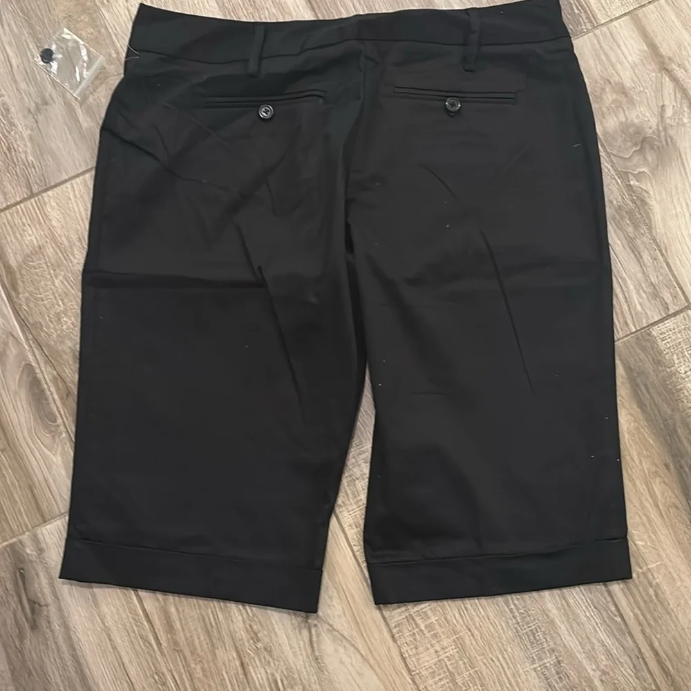 The Limited Women's Black Bermuda Shorts Cassidy Fit size 12